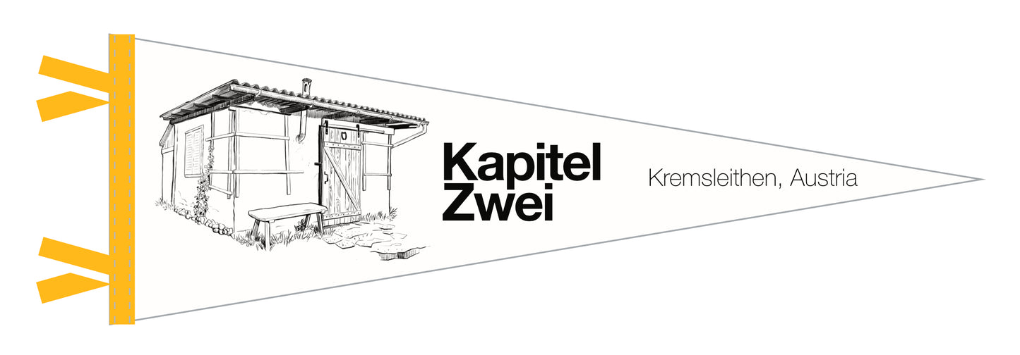 Kapitel Zwei Wine Felt Banner